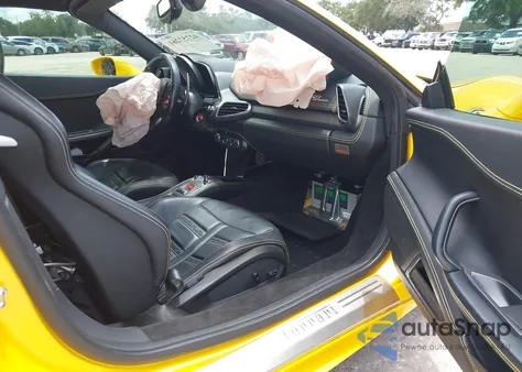 2013 Ferrari 458 Spider из США, поврежденный, VIN ZFF68NHA2D0190694